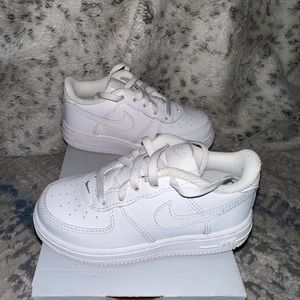 Nike Air Force - size 9c toddler